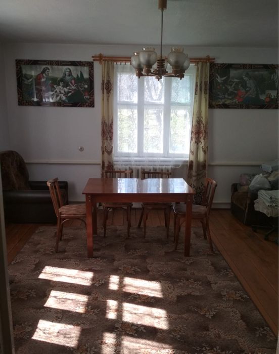 Продам будинок, обміняю на квартиру