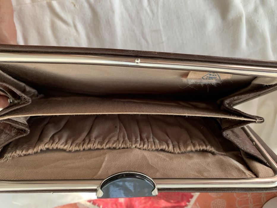 Жіночий шкіряний ридикюль, гарний стан