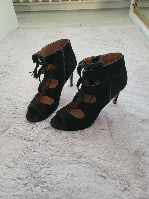 Sandały na szpilce h&M premium czarne 40 zamsz