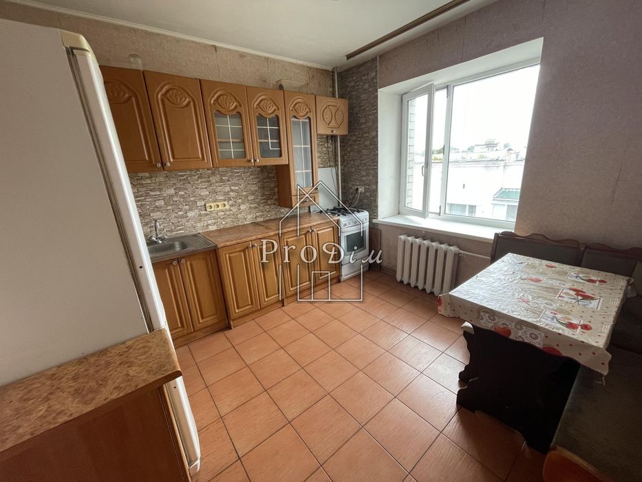 Продаж 2-к квартири Глеваха. Вокзальна. Цегляний будинок. Програми+