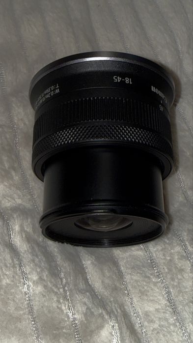 Canon RF-S 18-45mm F4.5-6.3 IS STM