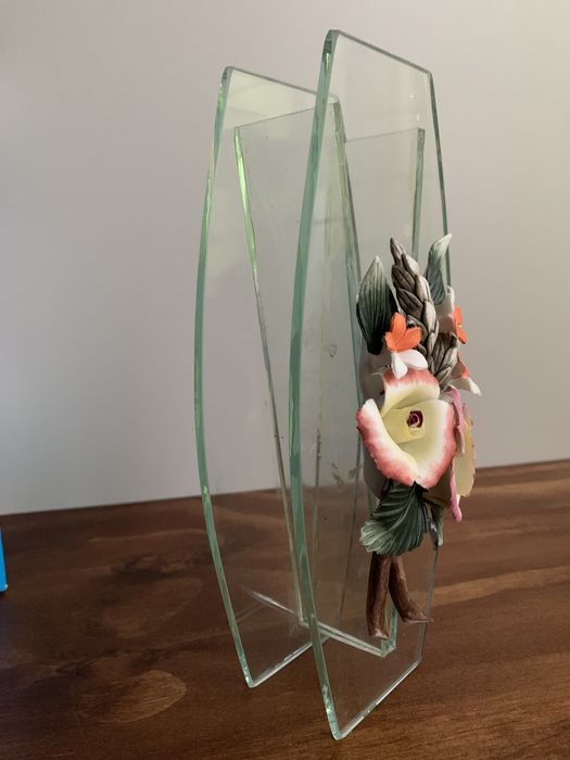 Jarra solitário em vidro