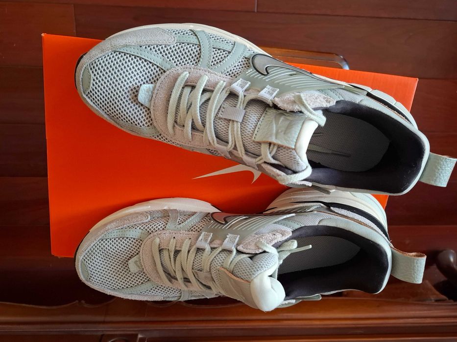 Nike V2K Run, męskie, roz. 46