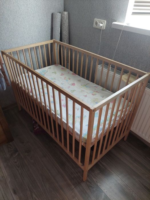 Дитяче ліжко IKEA
