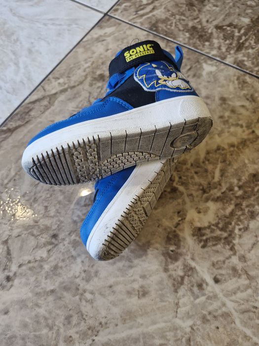 Buty dziecięce soniq  i spiderman r.24
