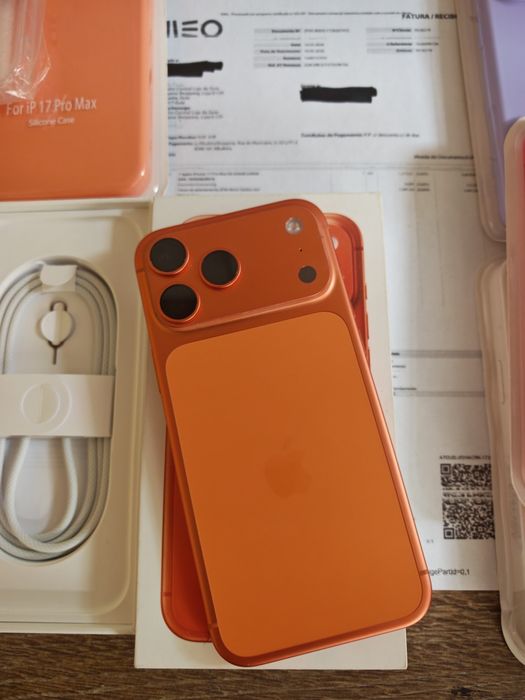iPhone 17 Pro Max 6.9" 256GB Laranja  Seminovo C/Garantia Aceito Retomas