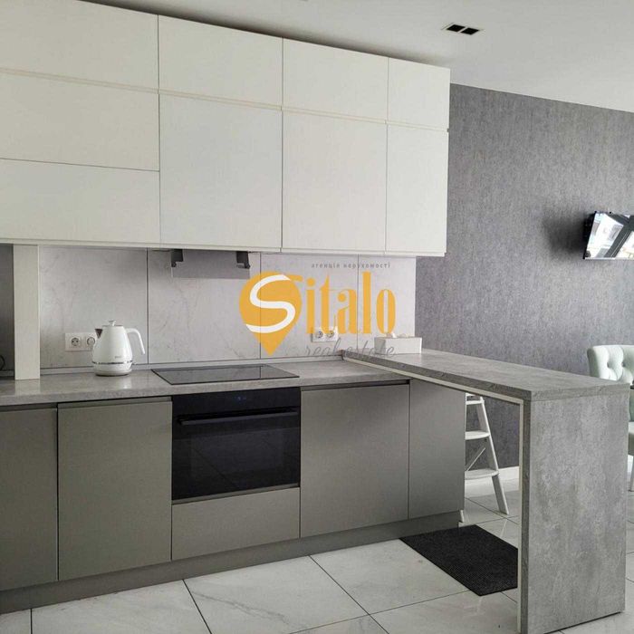 Видова 3 кімнатна квартира (метро Славутич)