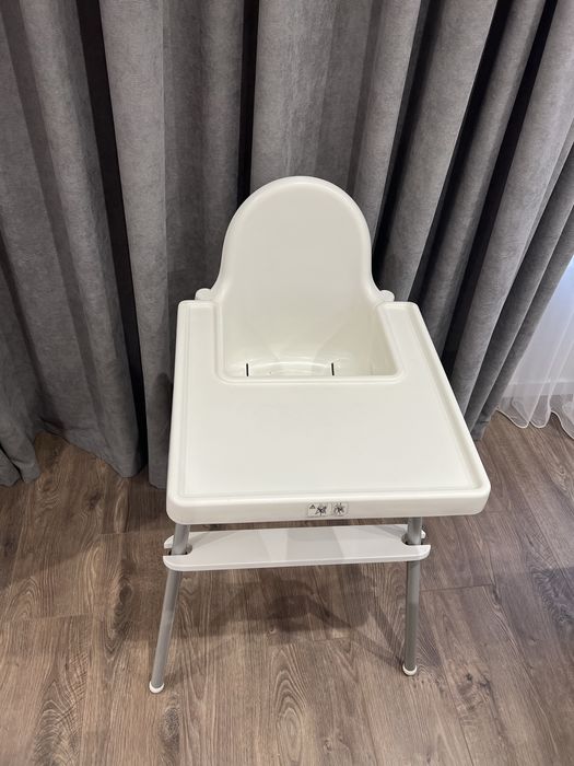 Годувальне крісло IKEA