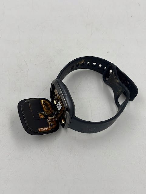uszkodzony smartwatch fitbit sense bluetooth 455 mah czarny pulsometr