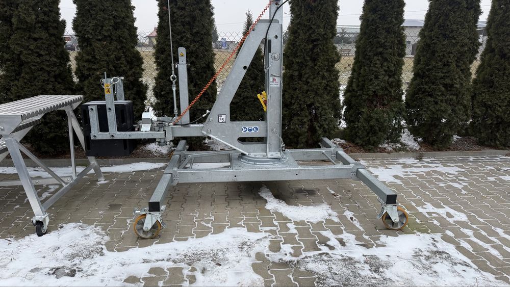 Dźwig żuraw murarski Lissmac LMK 220kg 230V R.2025 bocker minikran do murowania z pustaka bloczków silka tempo mini dzwig bez UDT