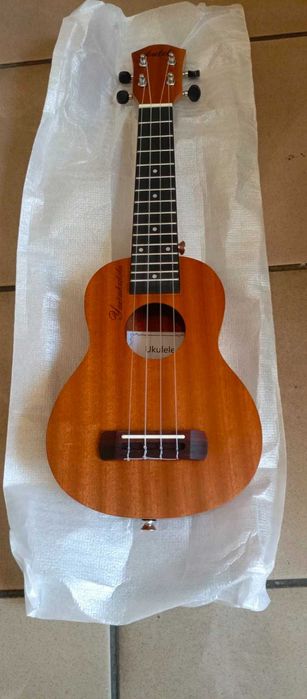 Укулеле Новая Структурный клен