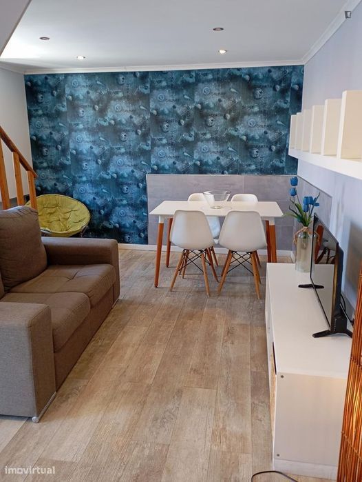 Casa com 2 quartos - localizado em Setubal