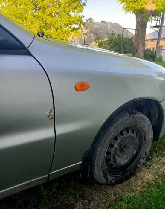 сенс       1300 2005 р