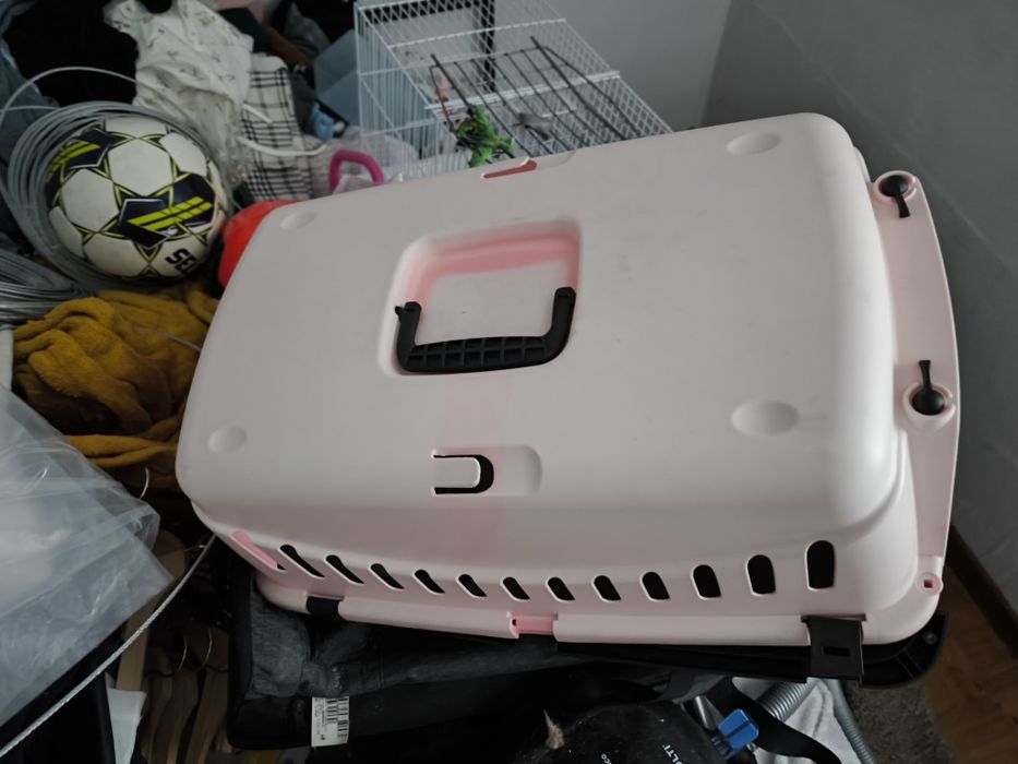 Vendo casota de transporte cao