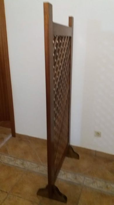 Vendo divisórias de madeira