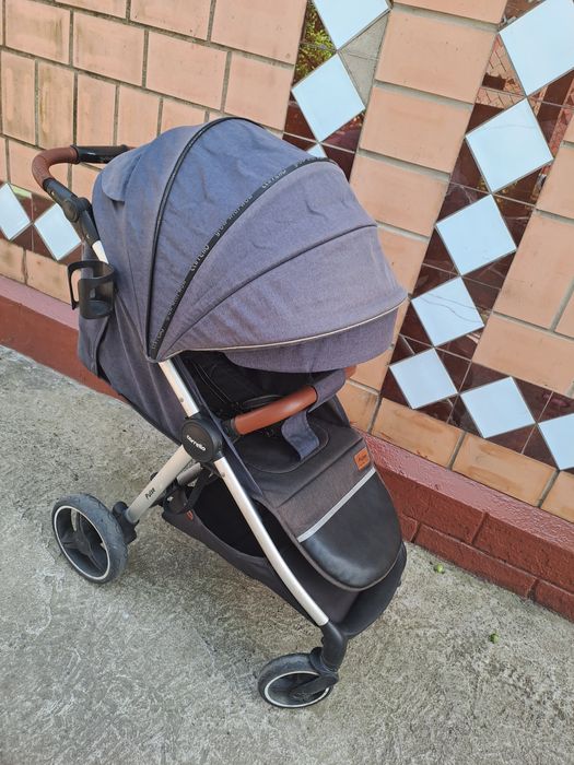 Carello pulse прогулянковий візок