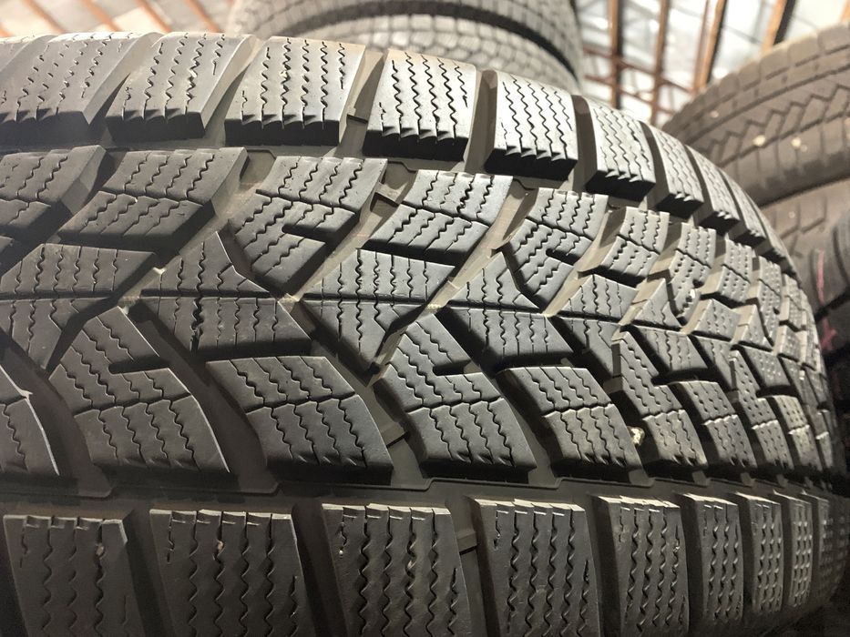 Шини б/у Зима 225/60-17 Dunlop winter 5