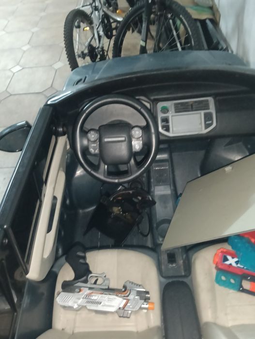 Jipe criança range rover473767279173324801
