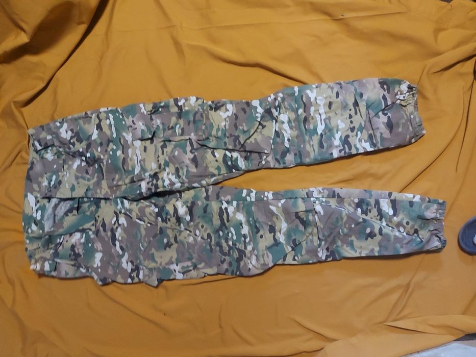 Тактическая обувь та одяг