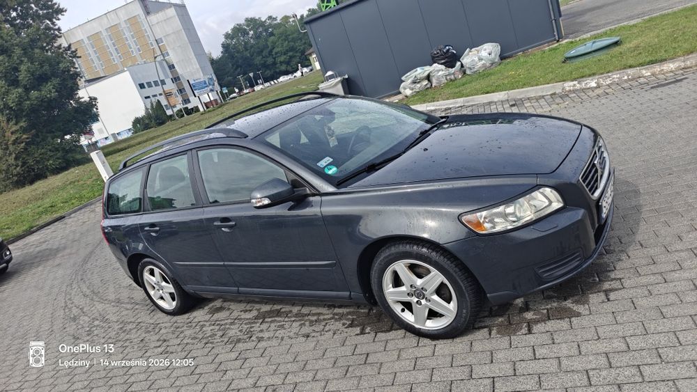 Volvo V50