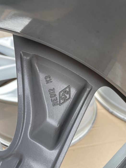Диски 5/114.3/ R18/ DIA 66.1/ ET 39/ Renault Talisman / Renault Espace
