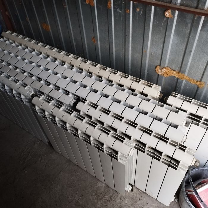 Grzejnik / kaloryfer aluminiowe super stan różne długości