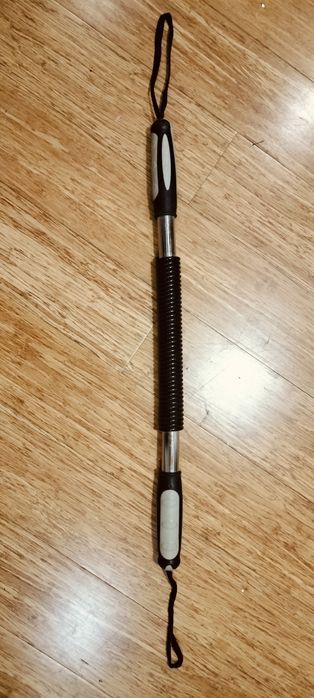 Musculação bastão braços