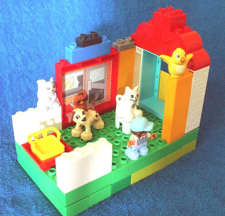 LEGO Duplo -  Weterynarz -  55 elementów