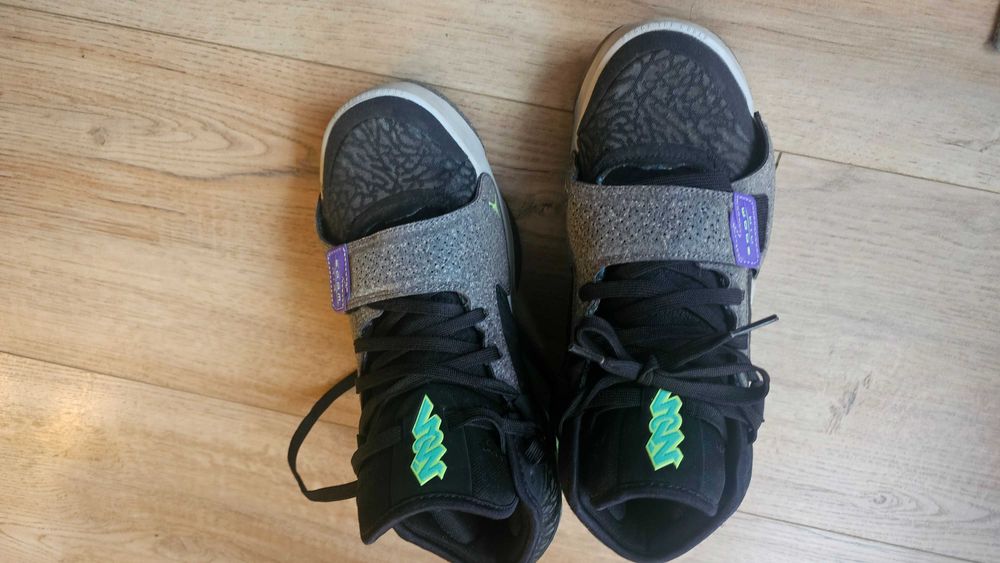 Buty Jordan Zion 2