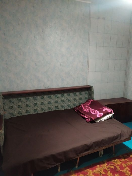 Комнату со всеми удобствами на пл. Вернадского  , свет есть всегда