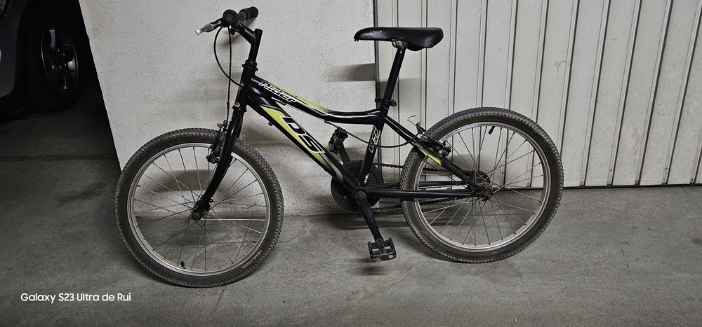 Bicicleta de criança roda 20