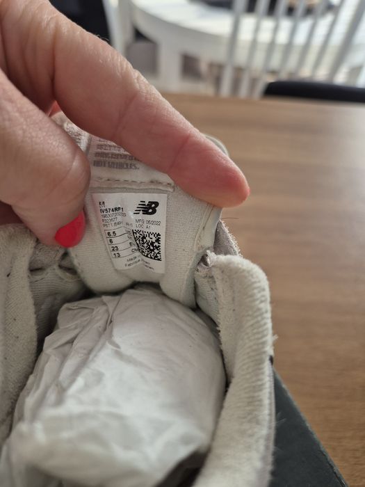 Buciki New Balance r.23