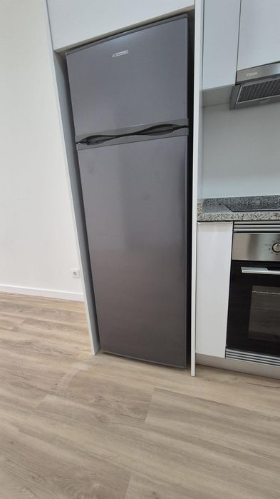 Estúdio com garagem  – Open Space – Av. Comendador Ferreira de Matos