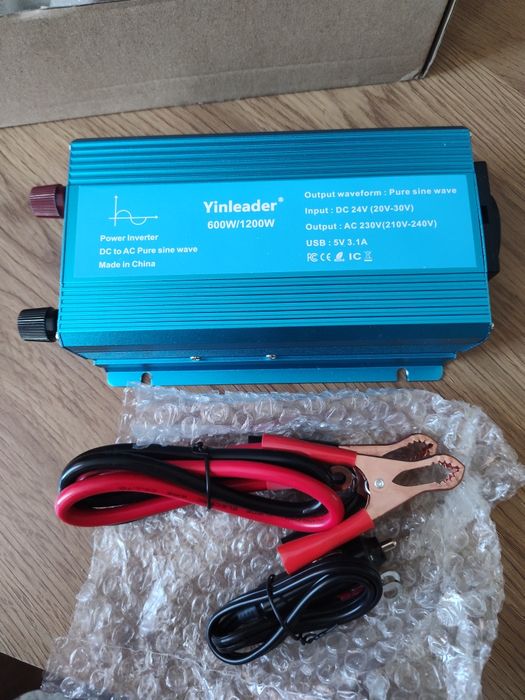 Przetwornica napięcia Yinleader 600W/1200W 24V DC → 230V AC