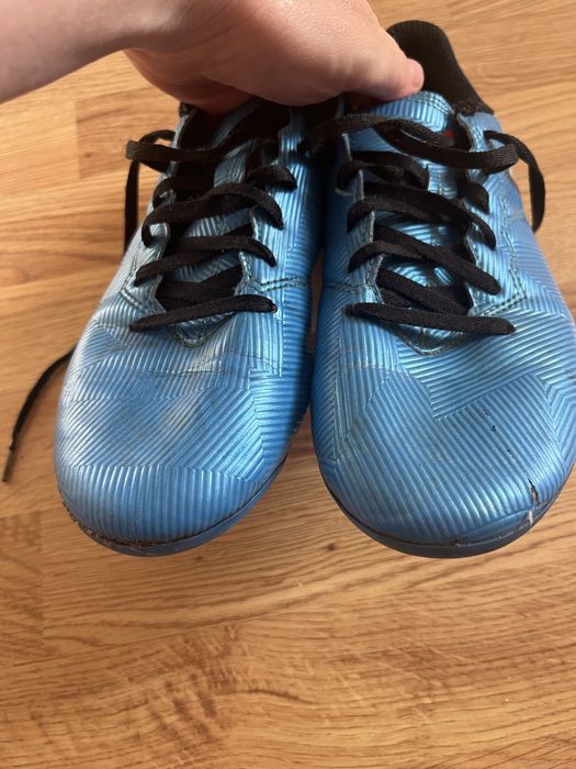 Бутси футбольні adidas 37