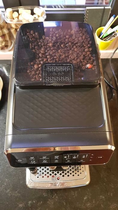 Máquina de café automática Philips Série 3200, Ano 2020