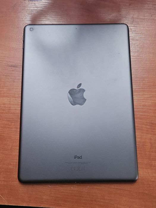 iPad 10.2" 9 gen. 2021 64 GB Wi-Fi Gwiezdna szarość