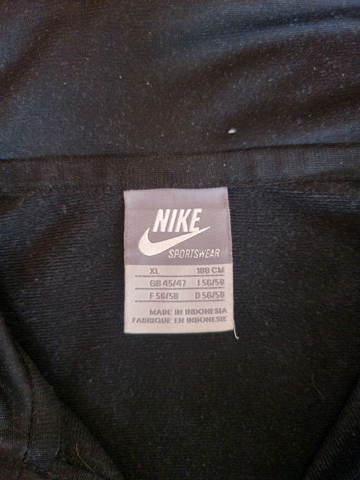 Rozpinana czarna bluza Nike XL