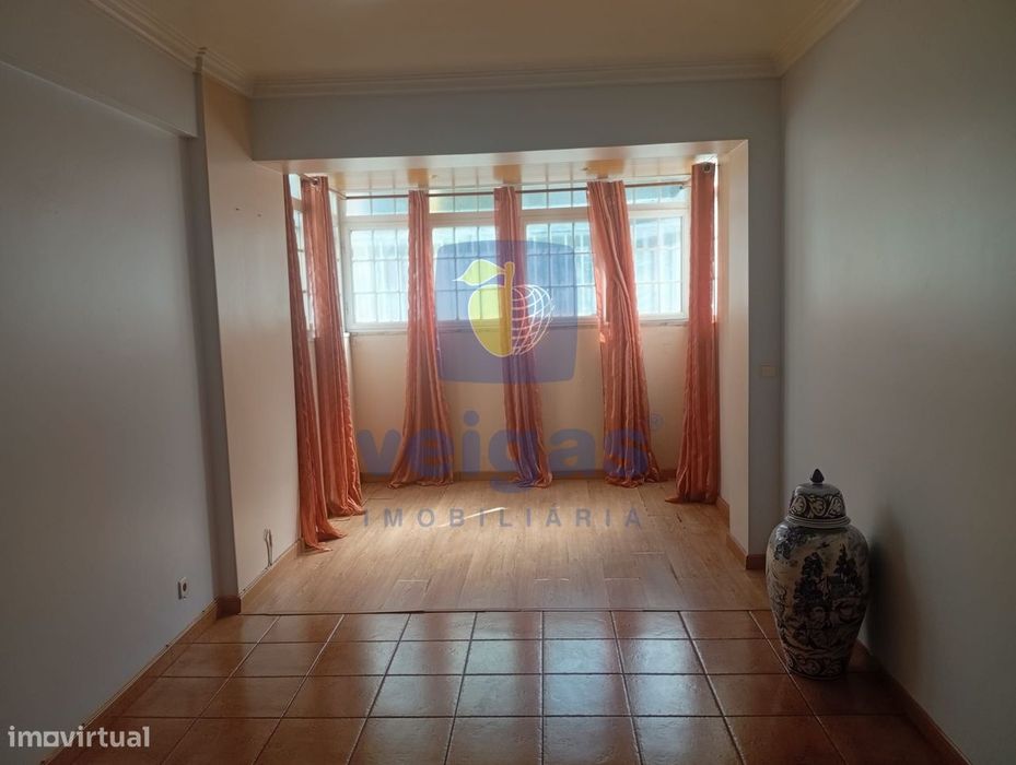 Apartamento T2 Forte da Casa