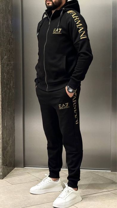 Armani emporio костюм спортивный с золотом оригинал черный штаны кофта
