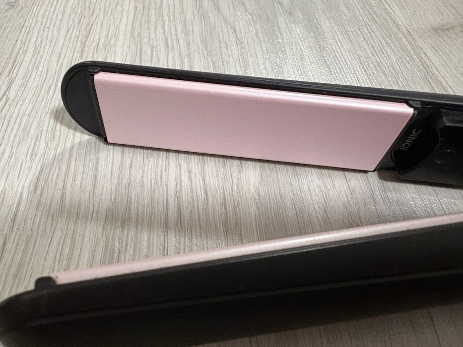 Утюжок для волосся Philips