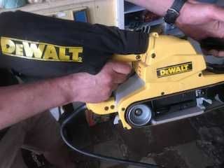 DEWALT - Lixadora rolos DW650