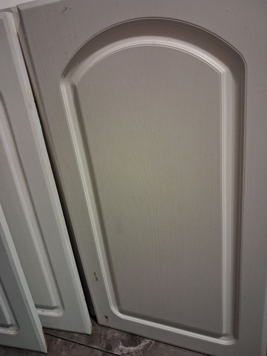 Fronty białych drzwiczek 13szt  kuchennych