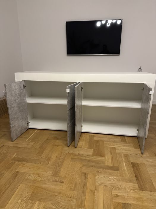 Komoda biała lakierowana