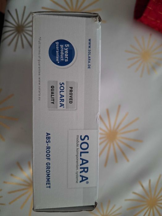 Przelotka dachowa czarna pojedyncza SOLARA