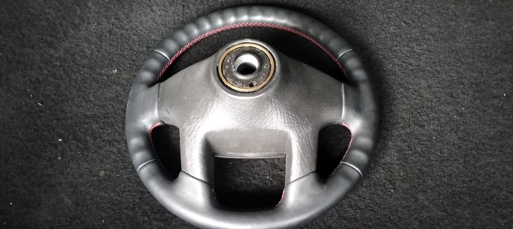 Kierownica vw golf 2 GTI