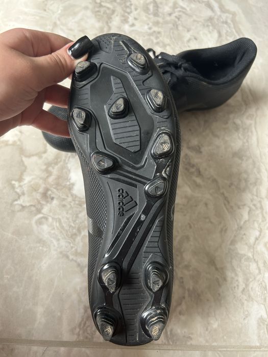 Бутси Adidas Adidas X 17.4 FxG Копачки Футбольне взуття Кросівки