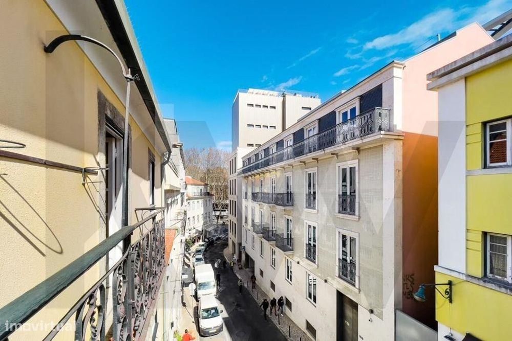 Triplex T4+1 no coração de Lisboa - Rua da Glória à Avenida da Liberd