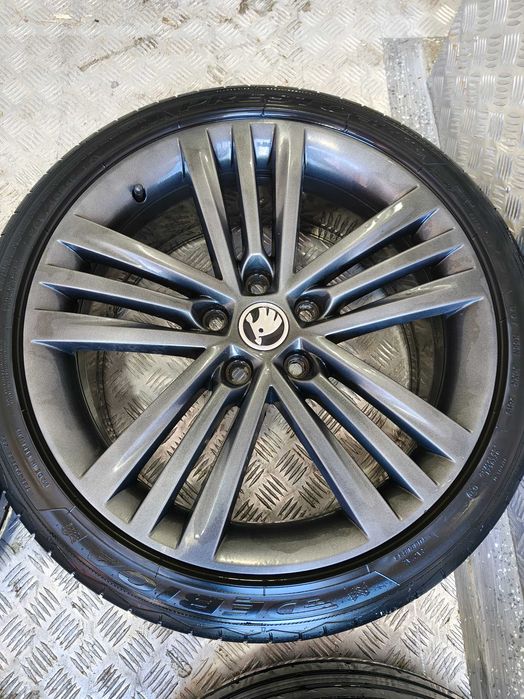 Orginalne koła Skoda Superb