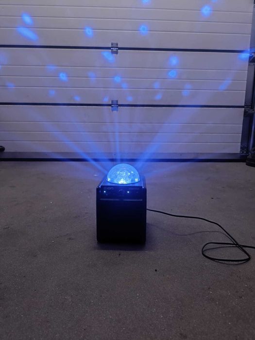 Lampa DJ z głośnikiem bluetooth ION